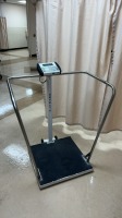 DEFECTO 758C PATIENT SCALE