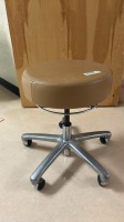 FOXXMAN EXAM STOOL