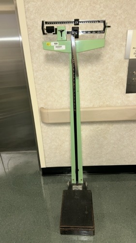 HEALTH O METER PATIENT SCALE