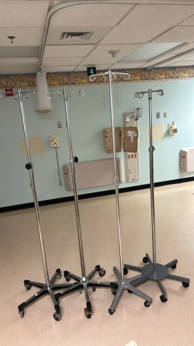 LOT OF IV POLES X4