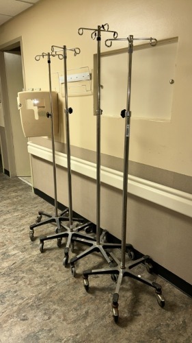 LOT OF IV POLES X4