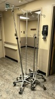 LOT OF IV POLES X4