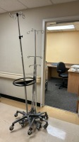 LOT OF IV POLES X4