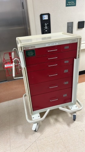 ARMSTRONG MEDICAL CRASH CART