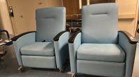 LOT OF RECLINERS X2