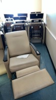 LOT OF RECLINERS X11