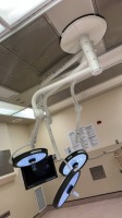 STERIS HARMONY LED585 OR LIGHTS W/ STERIS VIVIDMAGE INTEGRATED CAMERA AND MONITOR