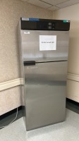 STERIS AMSCO DUAL COMPARTMENT WARMING CABINET
