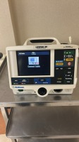 MEDTRONIC LIFEPAK 20 DEFIBILATOR