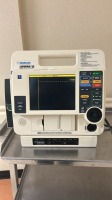 MEDTRONIC LIFEPAK 12 BIPHASIC DEFIBRILLATOR