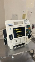 MEDTRONIC LIFEPAK 12 BIPHASIC DEFIBRILLATOR