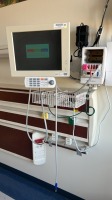 GE CDL1541A PATIENT MONITOR W/ GE MODULE RACK