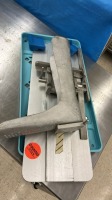 LEG HOLDER SET