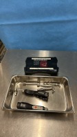 SYNTHES BATTERY POWERED SCREWDRIVER SET TO INCLUDE MATRIXNUERO CRANIAL FIXATION INSTRUMENT SET