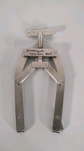 MEDIUM TRACTION BOW (Apart of the Astria Regional Medical Center Yakima, WA / Located at Phoenix Warehouse)