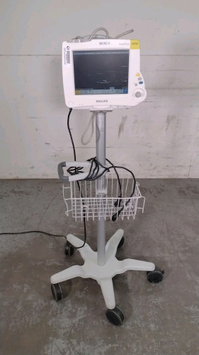 PHILIPS INTELLIVUE MP30 PATIENT MONITOR ON ROLLING STAND (Apart of the Astria Regional Medical Center Yakima, WA / Located at Phoenix Warehouse)