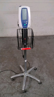 WELCH ALLYN SPOT VITAL SIGNS MONITOR ON ROLLING STAND (Apart of the Astria Regional Medical Center Yakima, WA / Located at Phoenix Warehouse)