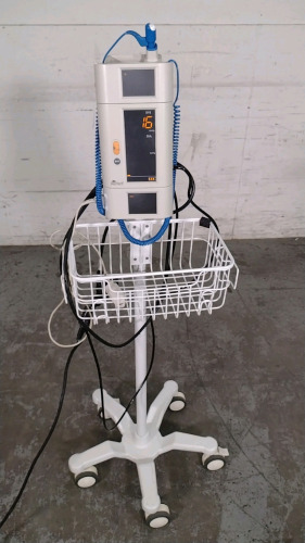 SUNTECH 247B VITAL SIGNS MONITOR ON ROLLING STAND (Apart of the Astria Regional Medical Center Yakima, WA / Located at Phoenix Warehouse)