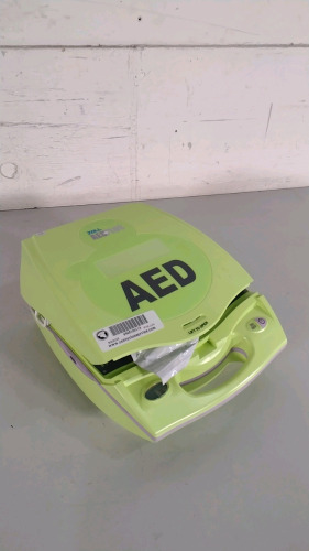 ZOLL AED PLUS AED (Apart of the Astria Regional Medical Center Yakima, WA / Located at Phoenix Warehouse)