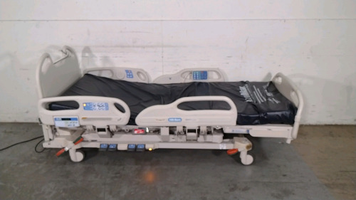 HILL-ROM P3200 VERSACARE HOSPITAL BED