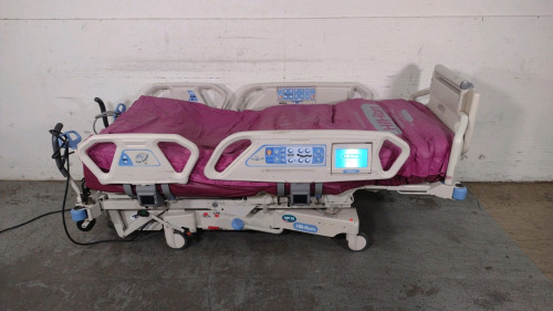HILL-ROM P1900 TOTALCARE HOSPITAL BED WITH 3 MODULES (PERC & VIB, ROTATION, LOW AIRLOSS)