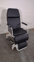 STERIS HAUSTED APC STRETCHER CHAIR