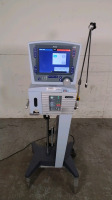 VYAIRE AVEA 32029 VENTILATOR ON ROLLING STAND