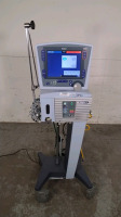VYAIRE AVEA 32029 VENTILATOR ON ROLLING STAND