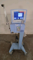 CAREFUSION AVEA 17310 VENTILATOR ON ROLLING STAND