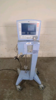 VIASYS AVEA 17212 VENTILATOR ON ROLLING STAND
