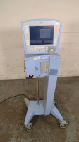 VIASYS AVEA 17212 VENTILATOR ON ROLLING STAND