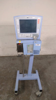 VIASYS AVEA 17212 VENTILATOR ON ROLLING STAND