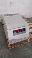 BECKMAN COULTER ALLEGRA X-30R CENTRIFUGE
