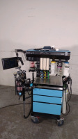NORTH AMERICAN DRAGER NARKOMED 2C ANESTHESIA MACHINE WITH 3 VAPORIZERS (RX ELITE SEVOFLURANE, ISOFLURANE VAPOR 19.1, DESFLURANE D-VAPOR)