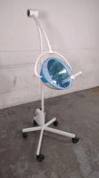 MAQUET HANALUX BLUE 80 OR LIGHT ON ROLLING STAND