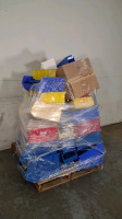 LOT OF PLASTIC BINS