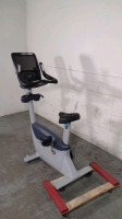 PRECOR UBK 885/865/835 UPRIGHT BIKE