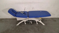 LOJER CAPRE F TREAMENT TABLE WITH FOOT CONTROL