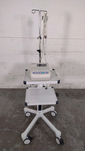 NIHON KOHDEN CARDIOFAX M ECG/EKG MACHINE WITH PATIENT CABLES ON ROLLING CART
