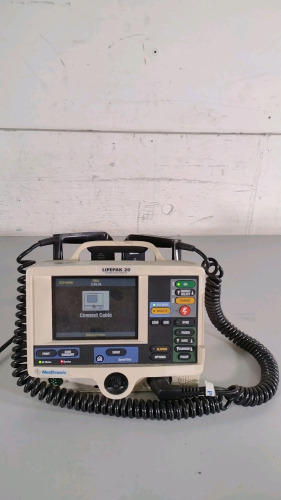 MEDTRONIC LIFEPAK 20 DEFIB WITH PACER, ANALYZE, AED MODE, PADDLES