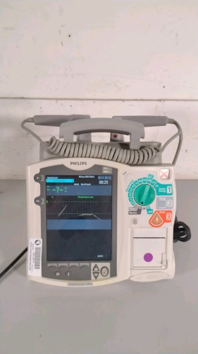 PHILIPS HEARTSTART MRX DEFIB WITH PACER, AED MODE, 1 BATTERY, PADDLES