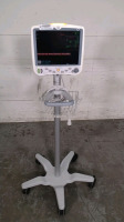 GE DASH 5000 PATIENT MONITOR ON ROLLING STAND