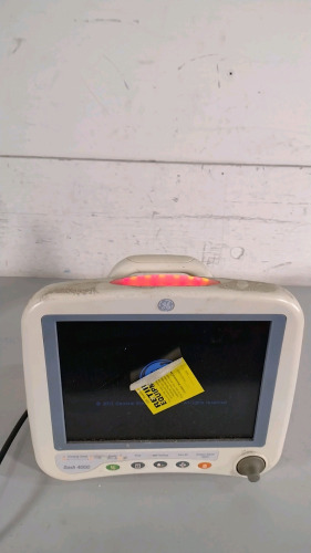 GE DASH 4000 PATIENT MONITOR