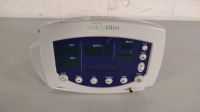 WELCH ALLYN 53STP VITAL SIGNS MONITOR