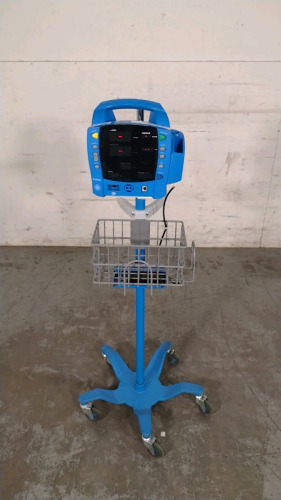 GE DINAMAP DPC400N VITAL SIGNS MONITOR ON ROLLING STAND