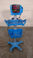 GE DINAMAP V100 VITAL SIGNS MONITOR ON ROLLING STAND