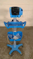 GE DINAMAP V100 VITAL SIGNS MONITOR ON ROLLING STAND