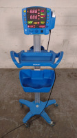 GE DINAMAP V100 VITAL SIGNS MONITOR ON ROLLING STAND