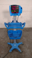 GE DINAMAP V100 VITAL SIGNS MONITOR ON ROLLING STAND
