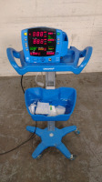 GE DINAMAP V100 VITAL SIGNS MONITOR ON ROLLING STAND
